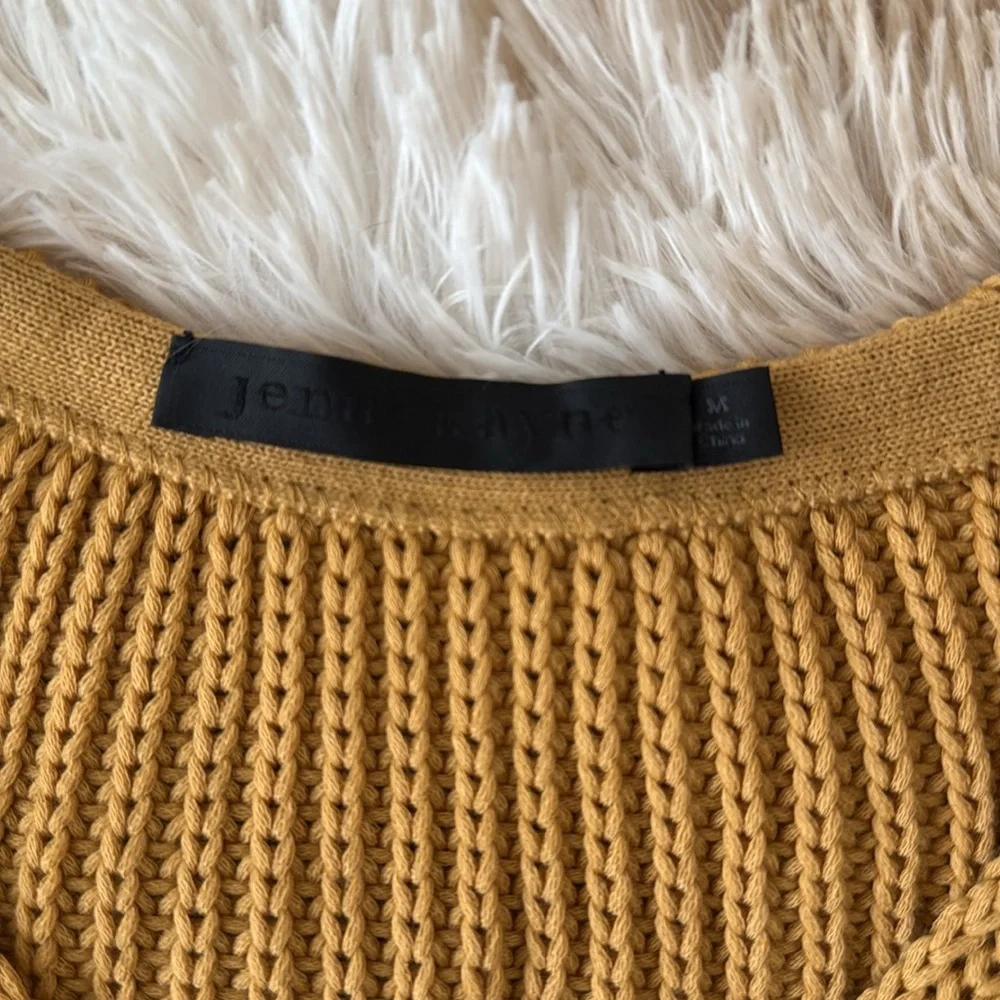 NWOT Jenni Kayne Sweater - Picture 2 of 2